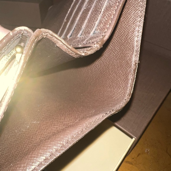 Louis Vuitton damier ebene wallet - Picture 7 of 15